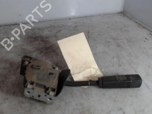 Used Steering column stalk RENAULT TRAFIC Van (T_, P_, V_) 2.1 D (58 hp) 26621298