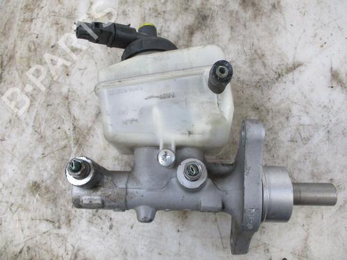 Used Brake master cylinder DACIA SANDERO 1.5 dCi (88 hp) 25984763