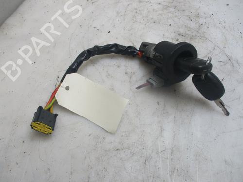 Used Ignition barrel Ignition barrel RENAULT CLIO II (BB_, CB_) 1.5 dCi (B/CB07) (65 hp) 32714853 32714853