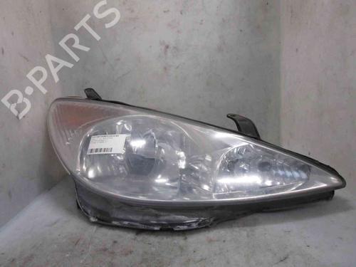 Used Right headlight TOYOTA PREVIA II (_R3_) 2.4 (ACR30) (156 hp) 24004881