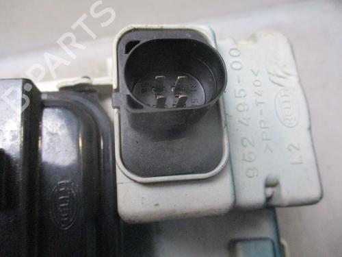 Right headlight VW POLO III (6N1) 55 1.3 | BP26637246C29 