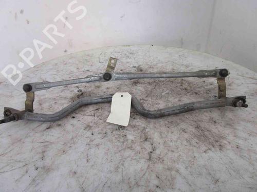 Used Front wipers mechanism RENAULT CLIO II (BB_, CB_) 1.4 16V (B/CB0L) (95 hp) 20203427