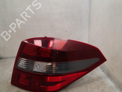 Used Right taillight Right taillight RENAULT LAGUNA III Grandtour (KT0/1) 1.5 dCi (KT0A, KT0R, KT02) (110 hp) 36343146 36343146