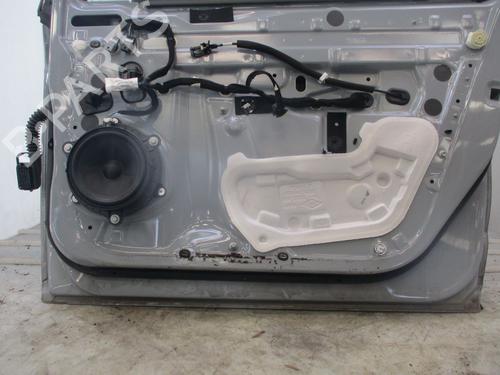 Right front door RENAULT CLIO V (B7_) 1.6 E-TECH 145 (B7MU) | BP29413761C3 