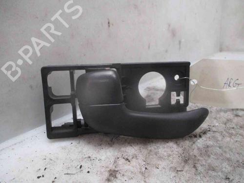 Poignée intérieure arrière gauche HYUNDAI i10 I (PA) [2007-2018]  19737466