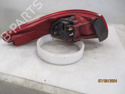 Right taillight PEUGEOT 607 (9D, 9U) 2.2 HDi | BP26635772C35 