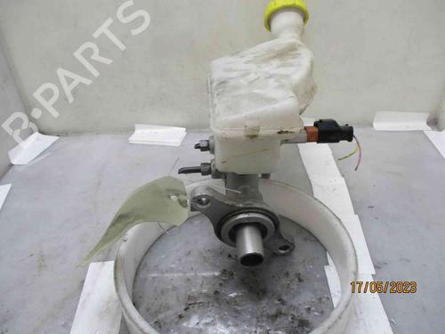 Used Brake master cylinder PEUGEOT 208 I (CA_, CC_) 1.2 VTI 82 (82 hp) 26629280