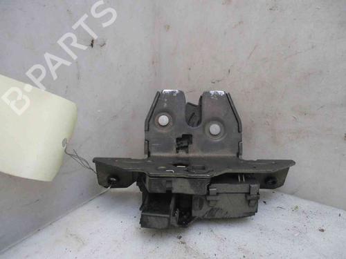 Used Tailgate lock OPEL ZAFIRA TOURER C (P12) 2.0 CDTi (75) (165 hp) 26634012
