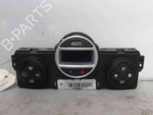 Used Climate control RENAULT CLIO III (BR0/1, CR0/1) 1.5 dCi (BR17, CR17) (86 hp) 19713455