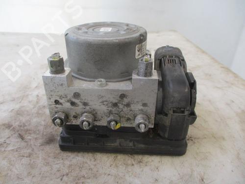 Used ABS pump DACIA DOKKER MPV (KE_) 1.5 dCi (KEAJ, KEAH) (90 hp) 24972387