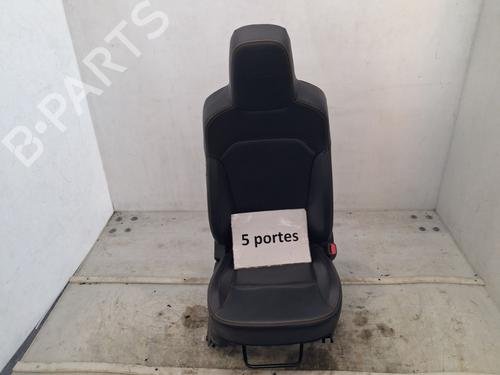stol-hyre-foran-dacia-spring-2020-39754354 main image