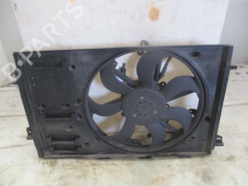 Used Radiator fan Radiator fan 38605650 38605650
