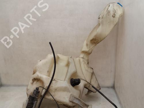 Used Windscreen washer tank Windscreen washer tank VW PASSAT B5.5 (3B3) 1.9 TDI (101 hp) 33892175 33892175
