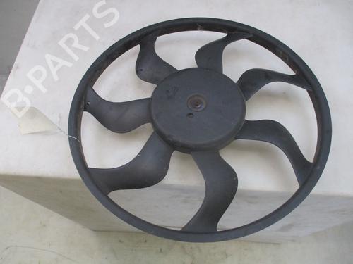 Used Radiator fan Radiator fan RENAULT CLIO V (B7_) 1.5 Blue dCi 85 (B7AG) (86 hp) 33631651 33631651