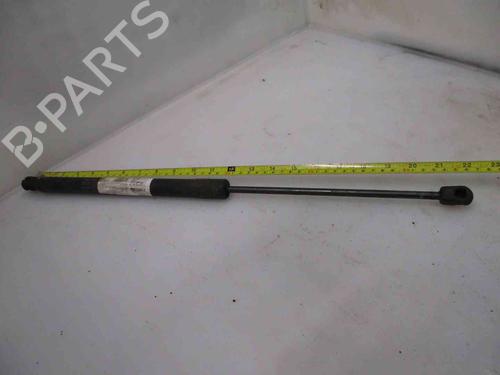 Used Tailgate lift support MERCEDES-BENZ B-CLASS Sports Tourer (W245) B 180 CDI (245.207) (109 hp) 20204781