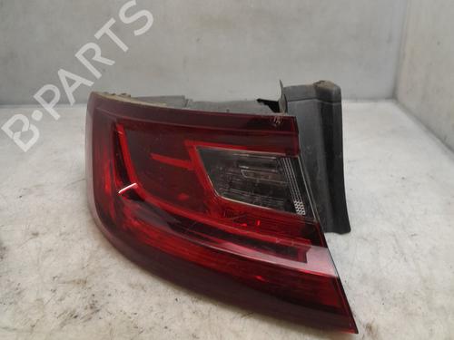 Farolim esquerdo RENAULT MEGANE IV Hatchback (B9A/M/N_) 1.5 Blue dCi 115 (B9A6) (116 hp) 31604451