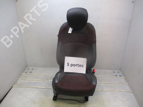 Used Right front seat RENAULT CAPTUR I (J5_, H5_) 1.5 dCi 90 (J5N4, J5M5, J5MW, J5M6, J5AL, J5AJ) (90 hp) 30824057