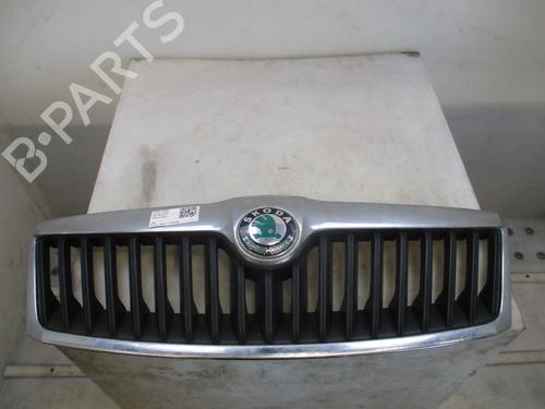 Used Grille SKODA OCTAVIA II Combi (1Z5) 1.6 TDI (105 hp) 30310154