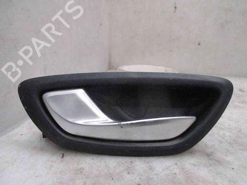 Used Front left interior door handle RENAULT MEGANE IV Hatchback (B9A/M/N_) [2015-2025]  26625919