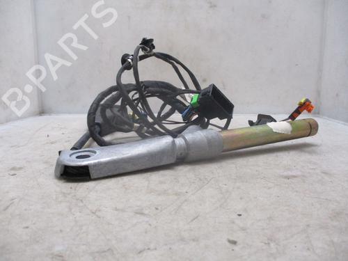 Used Seat buckle CITROËN XSARA PICASSO (N68) 2.0 HDi (90 hp) 24013652