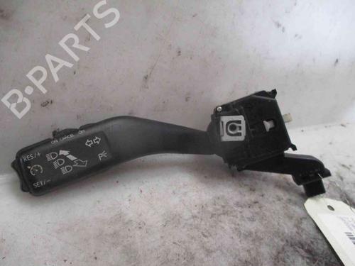 Used Steering column stalk VW TOURAN (1T1, 1T2) 1.4 TSI (140 hp) 21022780
