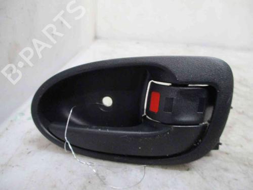 Used Front right interior door handle TOYOTA YARIS (_P9_) 1.0 VVT-i (KSP90_, KSP90R) (69 hp) 19717867