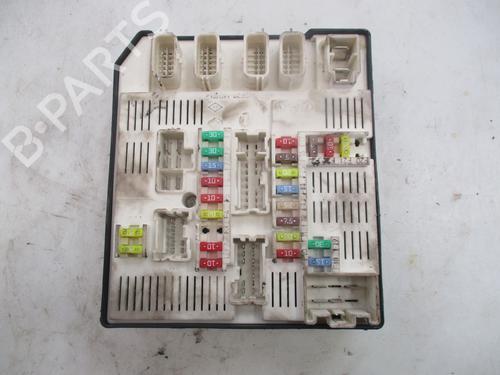 Used Fuse box Fuse box RENAULT MEGANE III Hatchback (BZ0/1_, B3_) 1.5 dCi (BZ09, BZ0D, BZ1W, BZ29, BZ14) (110 hp) 35969210 35969210