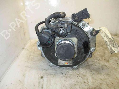 Generator MERCEDES-BENZ M-CLASS (W163) ML 270 CDI (163.113) (163 hp) 26621560