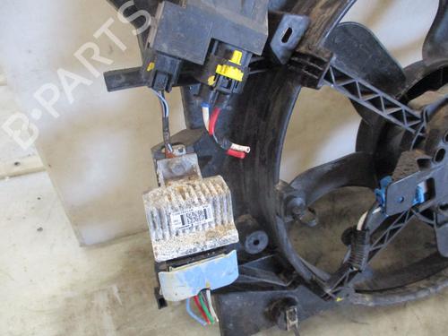 Radiator fan DACIA DUSTER (HM_) 1.5 dCi 110 4x4 (HMAB) | BP30116677M35