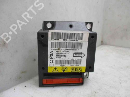 Used ECU airbags TOYOTA VEROSSA (_X11_) 2.5 VVTi (JZX110) (200 hp) 26633524