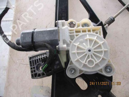 Front right window mechanism MERCEDES-BENZ E-CLASS (W211) E 320 CDI (211.026) | BP19735817C23 