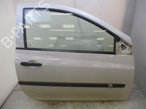Used Right front door RENAULT CLIO III (BR0/1, CR0/1) 1.5 dCi (BR17, CR17) (86 hp) 29756401