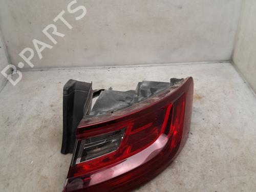 Used Right taillight Right taillight RENAULT MEGANE IV Hatchback (B9A/M/N_) 1.2 TCe 130 (B9MR) (130 hp) 35885672 35885672