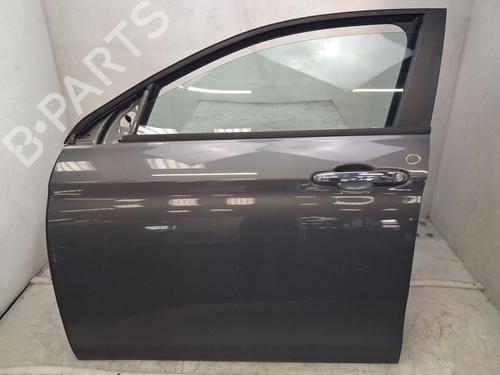 Used Left front door Left front door 38545188 38545188