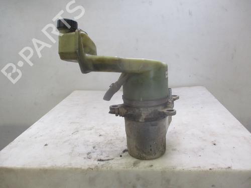 Styring servopumpe FORD FIESTA V (JH_, JD_) 1.6 TDCi (90 hp) 31984011