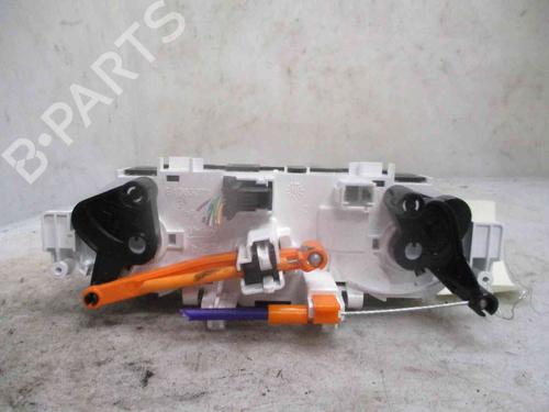 Climate control PEUGEOT 208 I (CA_, CC_) 1.2 VTI 82 | BP19721995I5 
