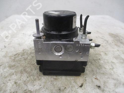 ABS pump TOYOTA YARIS (_P13_) 1.0 (KSP130_, KSP130) | BP26638285M43 