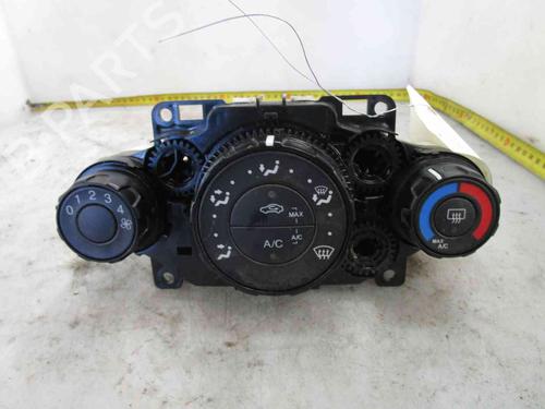 AC-Styringsenhed/Manøvreenhed HYUNDAI ix35 (LM, EL, ELH) 2.0 CRDi 4WD (177 hp) 24006144