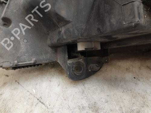 Right headlight RENAULT CLIO III (BR0/1, CR0/1) | BP30521227C29