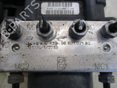 ABS pump PEUGEOT 308 I (4A_, 4C_) 1.6 HDi | BP29317571M43 