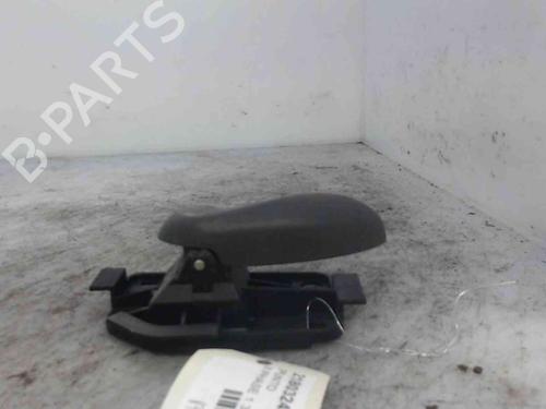 Used Front left interior door handle FIAT PUNTO (188_) 1.2 16V 80 (188.233, .235, .253, .255, .333, .353, .639,... (80 hp) 20205977