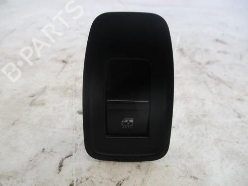 Used Right front window switch RENAULT CLIO V (B7_) 1.5 Blue dCi 85 (B7AG) (86 hp) 27372644