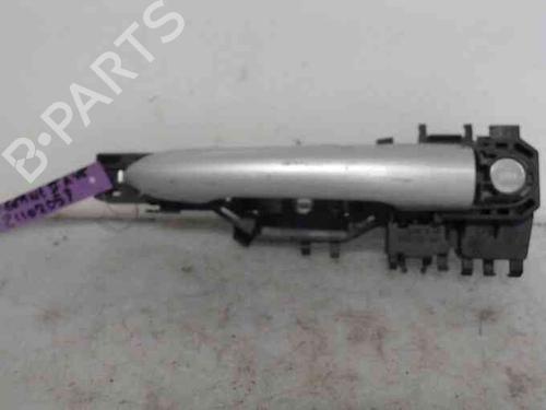 Used Front left exterior door handle RENAULT MEGANE II Estate (KM0/1_) 1.5 dCi (KM02, KM13) (101 hp) 19711400
