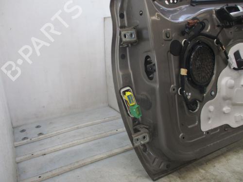 Right front door PEUGEOT 208 I (CA_, CC_) 1.4 HDi | BP28330544C3