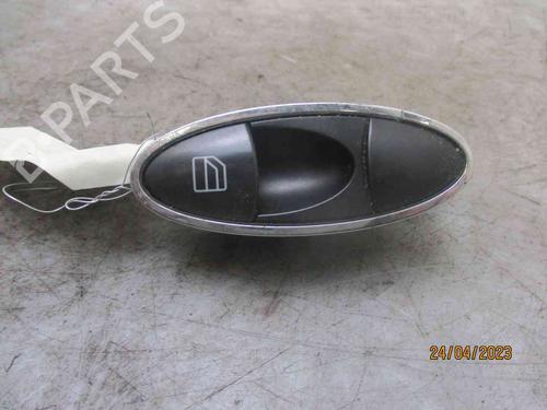 Used Right rear window switch MERCEDES-BENZ E-CLASS (W211) E 220 CDI (211.006) (150 hp) 26625339