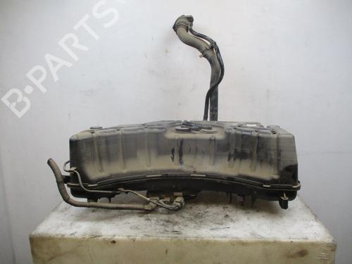 Used AdBlue tank RENAULT CLIO V (B7_) 1.5 Blue dCi 85 (B7AG) (86 hp) 26638136