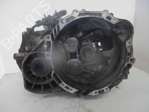 Used Gearbox KIA CARENS III MPV (UN) 2.0 CRDi 140 (140 hp) 19737107