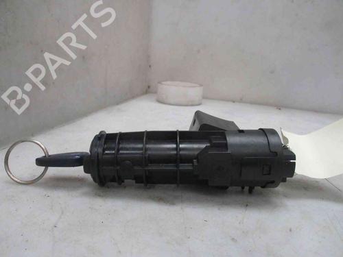 Used Ignition barrel FIAT PUNTO (176_) 1.2 16V (86 hp) 19735327