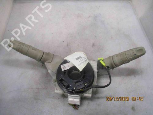Used Headlight switch NISSAN MICRA III (K12) 1.2 16V (80 hp) 19736239