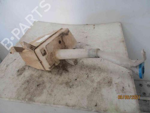 Used Windscreen washer tank NISSAN X-TRAIL I (T30) 2.2 dCi 4x4 (136 hp) 19738703